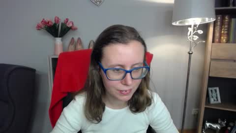 Lizzy online show from December 1, 2025, 5:34 am