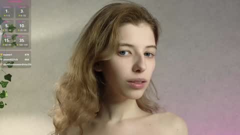 Snapshot of llesslie chatting on December 8, 2024, 11:51 pm Lesly online show from December 8, 2024, 11:51 pm