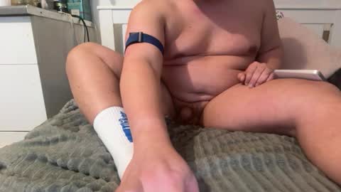 Snapshot of lndntwink91 chatting on March 20, 2026, 8:03 pm lndntwink91 online show from March 20, 2026, 8:03 pm