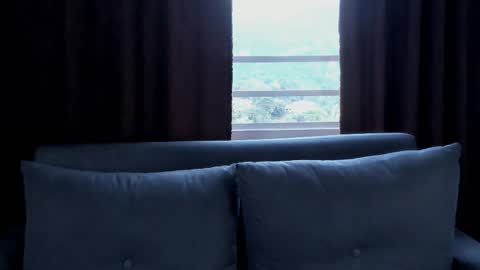 Lynx Mist online show from February 9, 2026, 10:14 pm