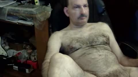 loades182025 online show from March 4, 2026, 3:12 am