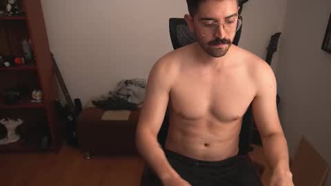 Lobito blanco Thefckingwolf main account online show from September 25, 2025, 3:49 pm