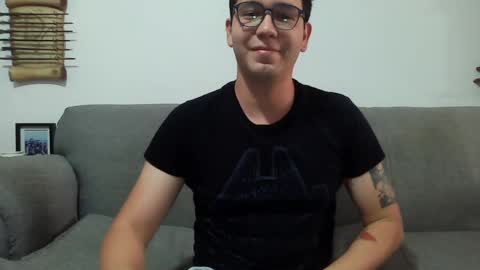 Lobo online show from April 6, 2026, 11:05 pm