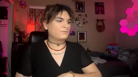 Snapshot of lobotomyprincess chatting on April 5, 2026, 5:04 am LobotomyPrincess online show from April 5, 2026, 5:04 am