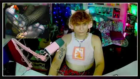Snapshot of lobotomyprincess chatting on June 28, 2026, 6:30 am LobotomyPrincess online show from June 28, 2026, 6:30 am