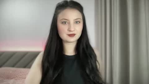 locaalis1 online show from March 11, 2025, 3:45 pm