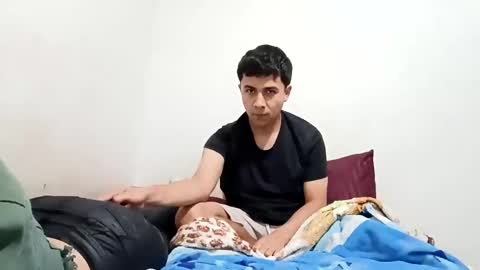 Snapshot of lof_ly08 chatting on March 7, 2025, 2:57 am lof_ly08 online show from March 7, 2025, 2:57 am