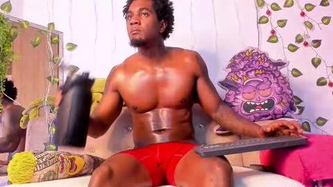 LOGAN DRAKE online show from December 4, 2025, 3:27 am