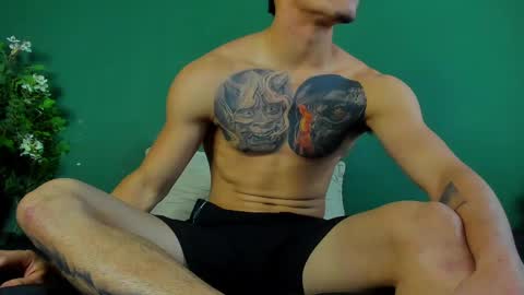 Snapshot of logan_griffin chatting on October 7, 2025, 4:09 am logan_griffin online show from October 7, 2025, 4:09 am