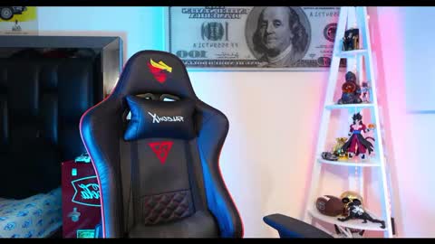 logan_hugh8 online show from February 26, 2025, 9:21 am