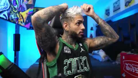 logan_hugh8 online show from February 14, 2026, 11:18 am