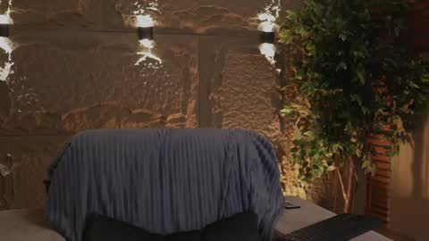 logan_varela online show from October 9, 2025, 11:03 pm