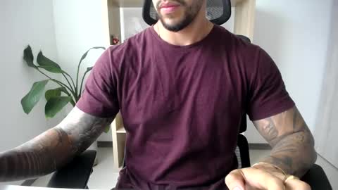 Logan Wolfp online show from June 2, 2026, 10:12 pm