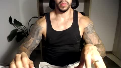 Logan Wolfp online show from June 6, 2026, 1:00 am