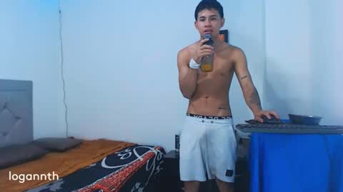 logannthh online show from December 5, 2024, 10:23 pm