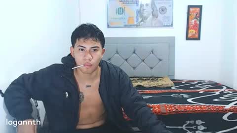 logannthh online show from January 5, 2025, 5:09 pm