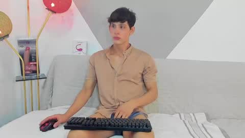 Snapshot of loganoficialx chatting on January 10, 2025, 7:46 am loganoficialx online show from January 10, 2025, 7:46 am