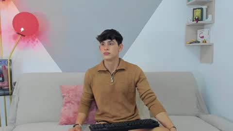 Snapshot of loganoficialx chatting on March 11, 2025, 8:30 am loganoficialx online show from March 11, 2025, 8:30 am