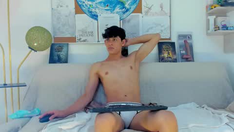 loganoficialx online show from February 3, 2026, 6:13 pm