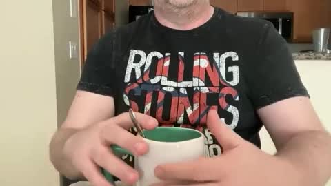 Snapshot of logical12345 chatting on October 26, 2025, 8:26 pm logical12345 online show from October 26, 2025, 8:26 pm