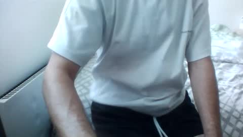 Snapshot of loier22 chatting on December 21, 2024, 10:19 pm loier22 online show from December 21, 2024, 10:19 pm