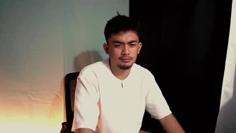 loki_yonke online show from February 11, 2026, 1:05 pm