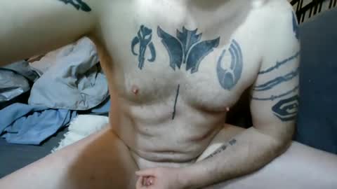 Snapshot of lokindmore chatting on January 11, 2025, 5:29 pm lokindmore online show from January 11, 2025, 5:29 pm