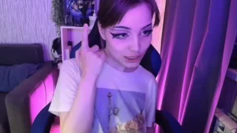 Snapshot of lola_bani_ chatting on December 18, 2024, 11:08 pm lola online show from December 18, 2024, 11:08 pm