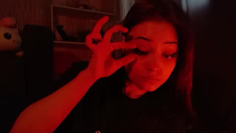 Snapshot of lola_bani_ chatting on April 2, 2026, 6:33 am lola online show from April 2, 2026, 6:33 am