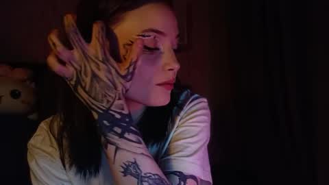 Snapshot of lola_bani_ chatting on April 7, 2026, 2:28 pm lola online show from April 7, 2026, 2:28 pm