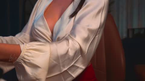 Snapshot of lola_jd chatting on December 7, 2024, 10:17 pm Lola online show from December 7, 2024, 10:17 pm