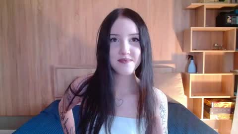 lola_litto online show from May 30, 2026, 6:32 am