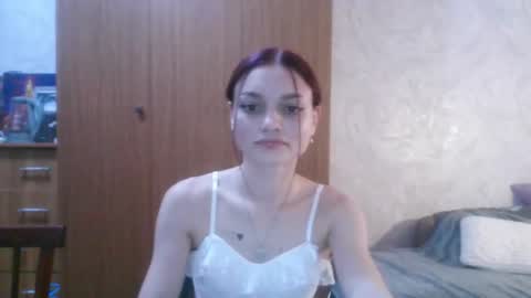 Snapshot of lola_sweetglow chatting on June 25, 2026, 7:51 pm lola_sweetglow online show from June 25, 2026, 7:51 pm