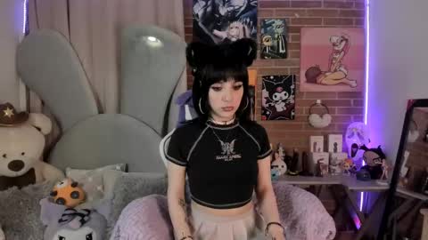 Lola Bunny online show from January 14, 2025, 3:32 am