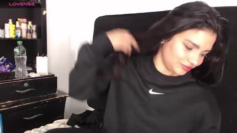 Snapshot of lolaa_staars chatting on January 10, 2025, 2:57 am lolaa_staars online show from January 10, 2025, 2:57 am