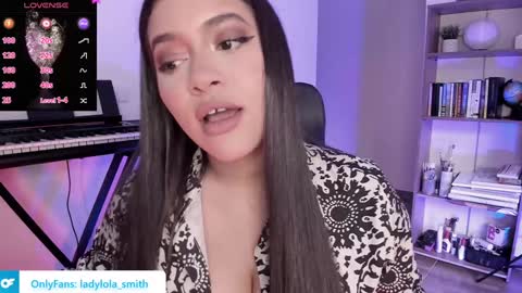 Snapshot of lolaasmith_21 chatting on January 24, 2025, 9:37 pm lolaasmith_21 online show from January 24, 2025, 9:37 pm