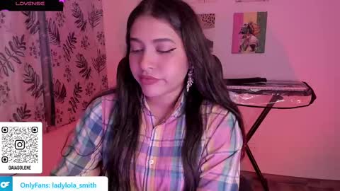 Snapshot of lolaasmith_21 chatting on March 10, 2025, 4:07 am lolaasmith_21 online show from March 10, 2025, 4:07 am