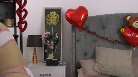 Snapshot of lolabuttie chatting on February 19, 2026, 8:21 am Lola new tits boobs ass stepsis online show from February 19, 2026, 8:21 am