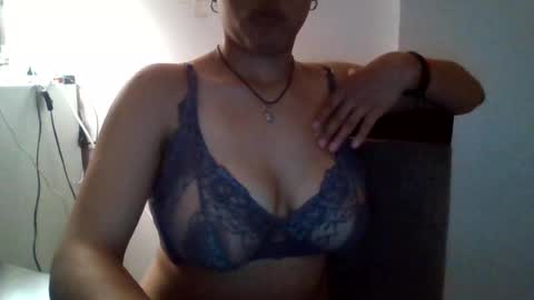 Snapshot of lolacloud chatting on July 16, 2026, 2:17 am lolacloud online show from July 16, 2026, 2:17 am