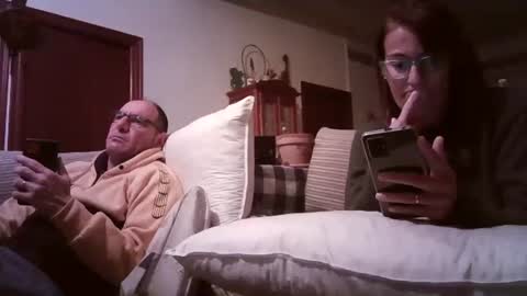 LOLA HUESO y ERIC online show from February 26, 2025, 7:27 pm