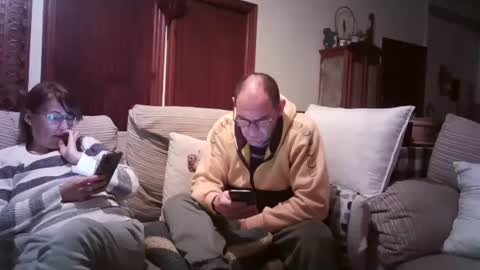 LOLA HUESO y ERIC online show from February 28, 2025, 5:59 pm