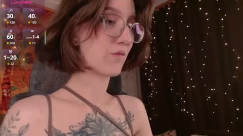 Snapshot of lolami_ chatting on July 21, 2026, 7:00 am lolami_ online show from July 21, 2026, 7:00 am