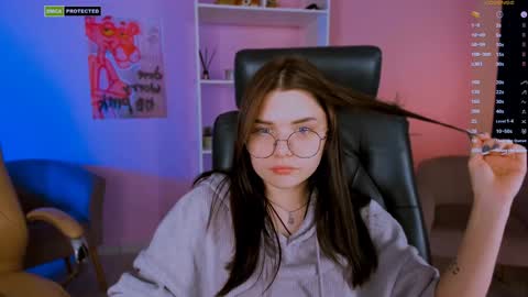 Snapshot of lolamrrr chatting on February 5, 2025, 12:38 pm Lola pvt is OPEN online show from February 5, 2025, 12:38 pm