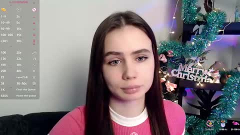 lolapalmer_ online show from December 15, 2024, 8:25 pm