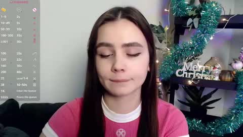 lolapalmer_ online show from January 8, 2025, 12:28 am