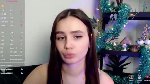 lolapalmer_ online show from January 10, 2025, 2:04 am