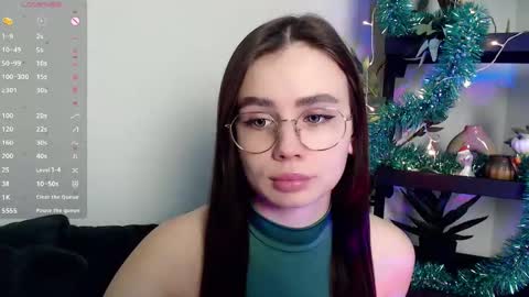 lolapalmer_ online show from January 11, 2025, 7:27 pm