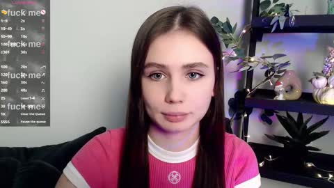 lolapalmer_ online show from February 13, 2025, 12:24 am
