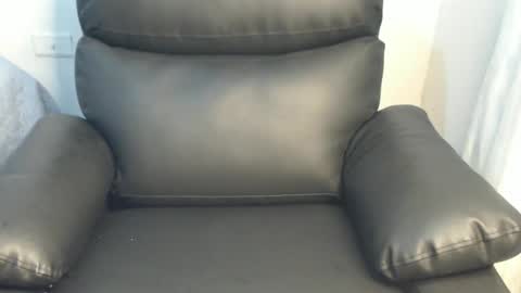 Snapshot of lolapaz3 chatting on March 8, 2025, 12:22 am Lola online show from March 8, 2025, 12:22 am