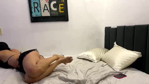 Snapshot of lolapeeres chatting on February 28, 2026, 11:39 pm Lolit4 Diego online show from February 28, 2026, 11:39 pm